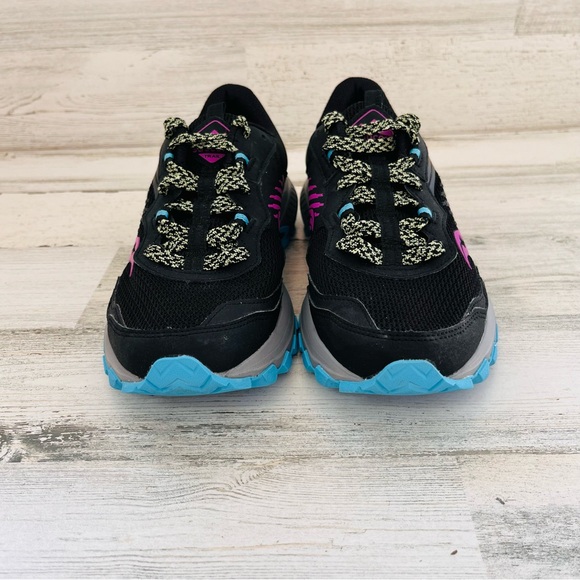 Saucony Women’s Excursion TR 15 Trail Running Shoes Size 7 In Black/Cranberry - Picture 5 of 9